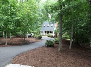 2817 Mohawk Dr, North Chesterfield, VA 23235