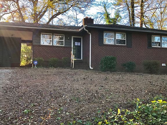 2nd image of 611 Pine Creek Dr
