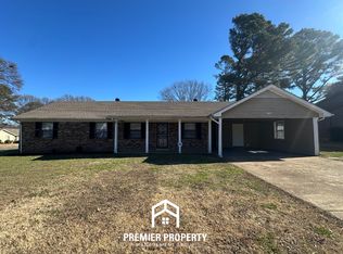 1436 Mullins Station Rd, Memphis, TN 38134