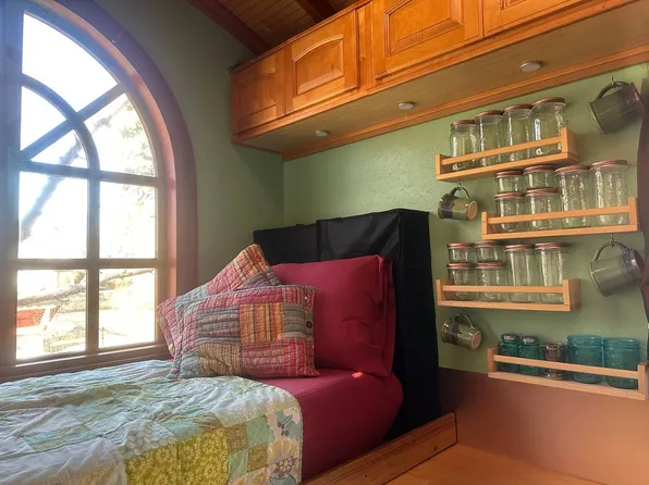 833 Valencia St, Walla Walla, WA 99362