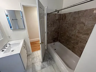 1439 Girard St NW #3 — Photo 13