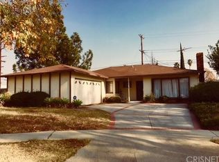 8856 Comanche Ave, Winnetka, CA 91306