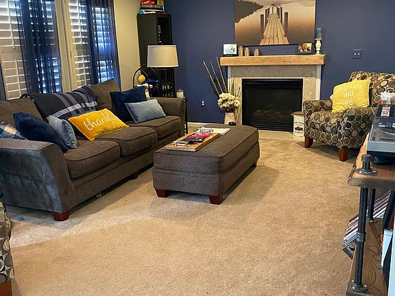 2nd image of 2607 Lovington Ln