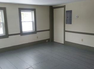 21 Old Wilton Rd, Milford, NH 03055