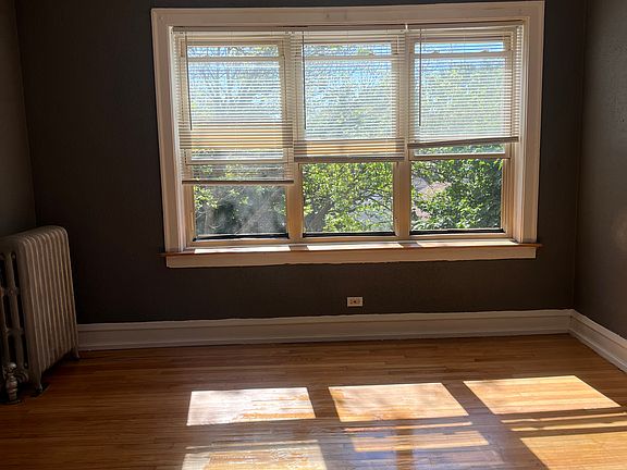 4th image of 7655 S Yates Blvd #3