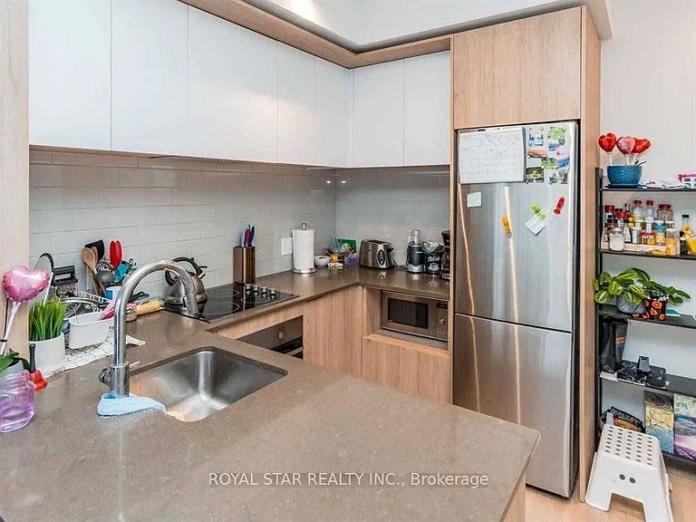 225 Sumach St #2612 — Photo 16