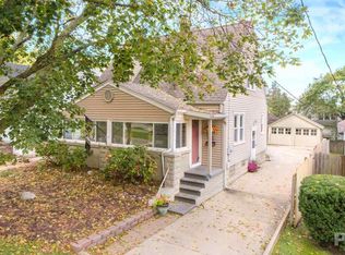 316 Leadley Ave, East Peoria, IL 61611