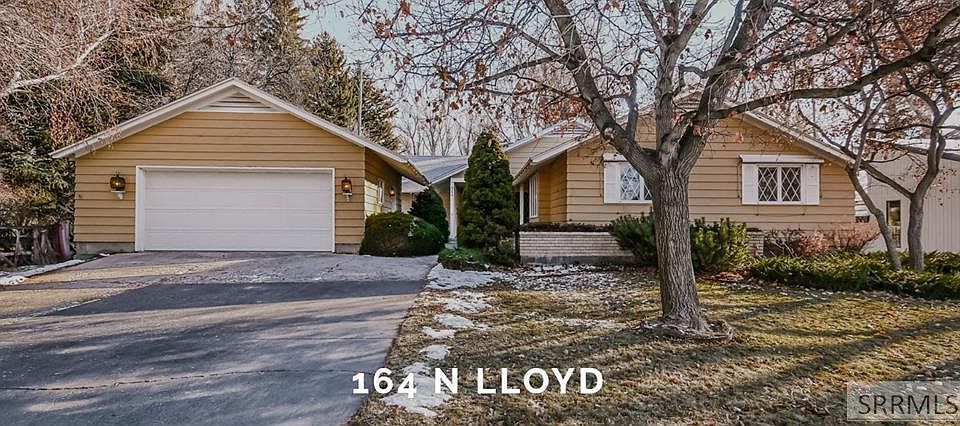 1st image of 164 N Lloyd Cir