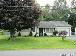 7906 Eisenhower Blvd, Bridgeport, NY 13030
