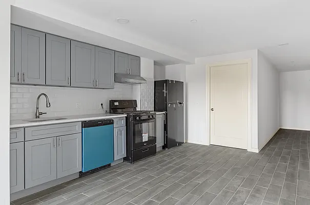Rented by NY Space Finders Inc. | media 4