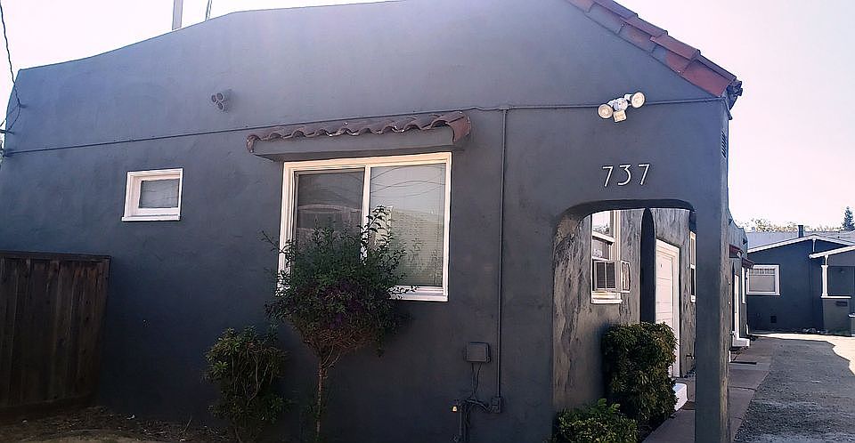 1st image of 737 Smalley Ave