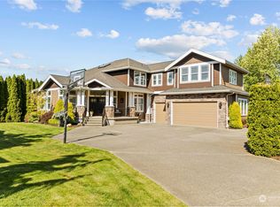 2807 9th St SW, Puyallup, WA 98371