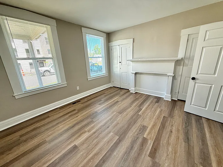 314 N Mechanic St #3 — Photo 6