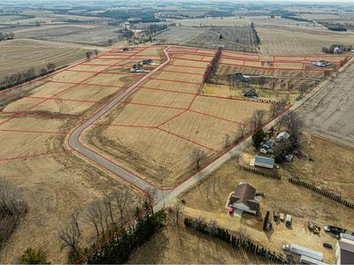 20 Tall Grass, Monroe, WI, 53566