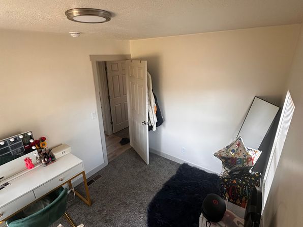 343 W 17th St