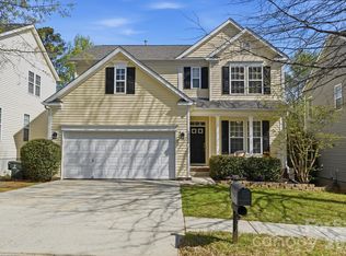 10056 Paisley Dr, Charlotte, NC 28269