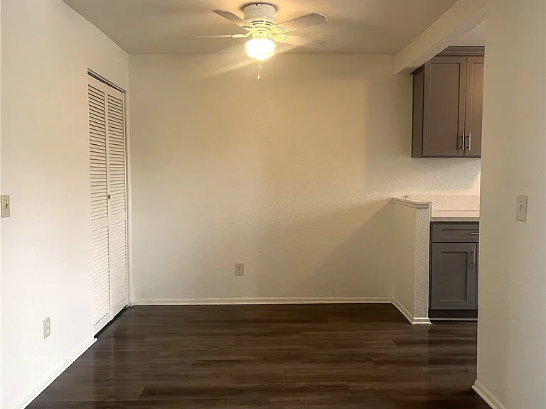 1200 S San Antonio Ave #17 — Photo 3