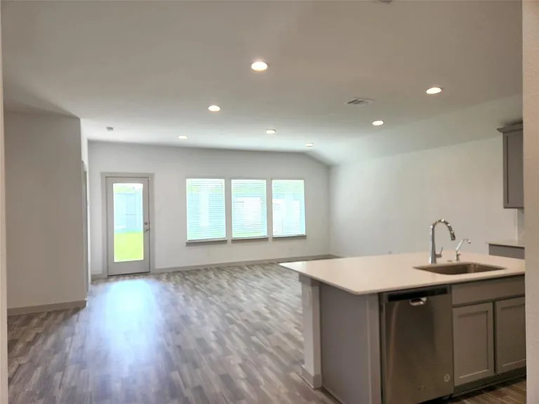 7826 Sleek Flock Ln — Photo 3