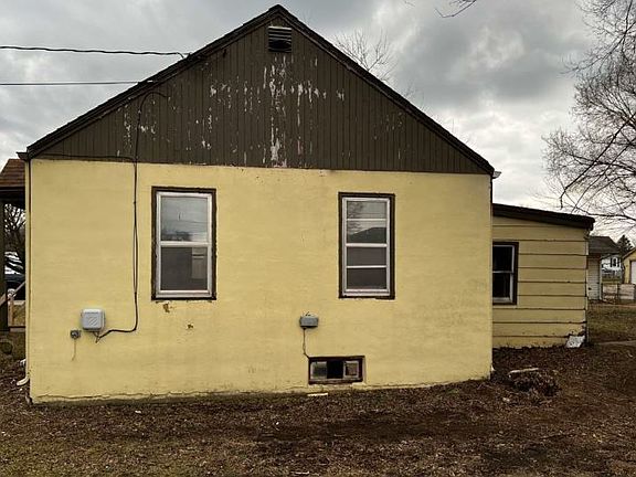 2nd image of 2813 Potter St
