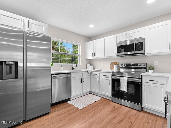 5th image of 450 S VOLUSIA Street