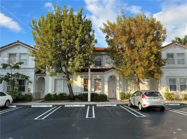 5400 NW 107th Ave APT 410, Doral, FL 33178