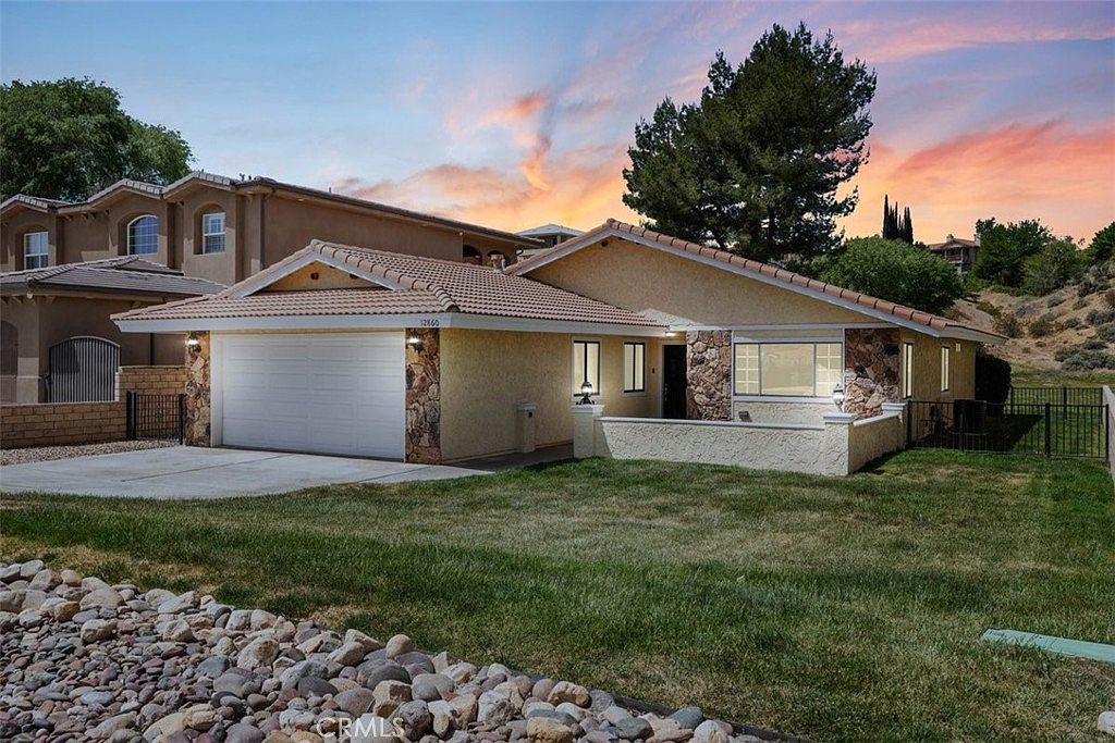 12860 Golf Course Dr