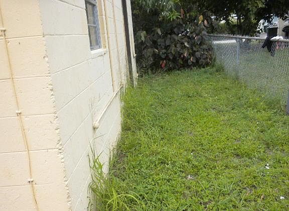 3rd image of 2511 Avenue L