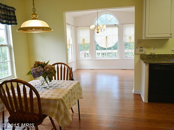 Breakfast Room & View of DR