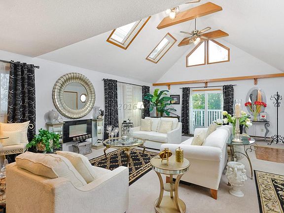 4th image of 105 Wilmington Ln
