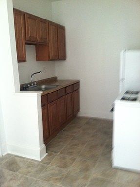 2nd image of 3436 Superior Park Dr APT 9
