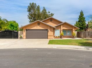 808 De Oro Ct, Bakersfield, CA 93314