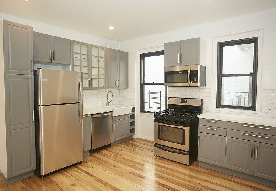 1st image of 2168 35th St APT 4A