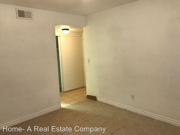 5th image of 4344 Vornsand Dr APT 1