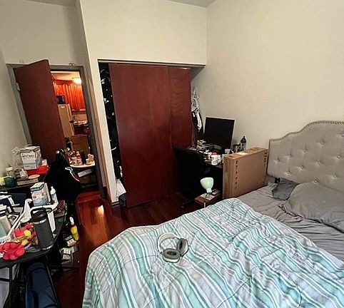 3rd image of 350 E 67th St #11B