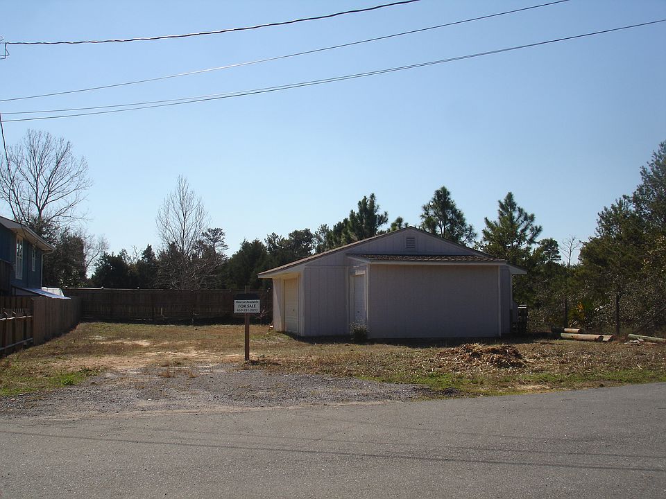 1st image of 22623 Lakeside Dr