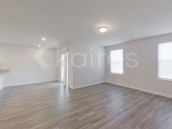 5th image of 2493 Caraway Dr SE
