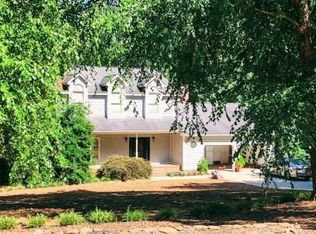 2263 Norris Hwy, Central, SC 29630