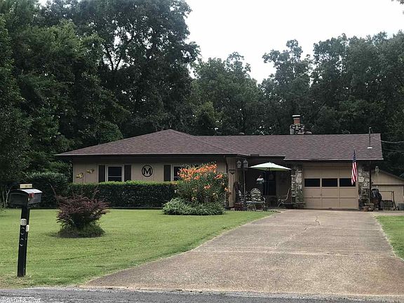 2nd image of 4 Chipola Dr