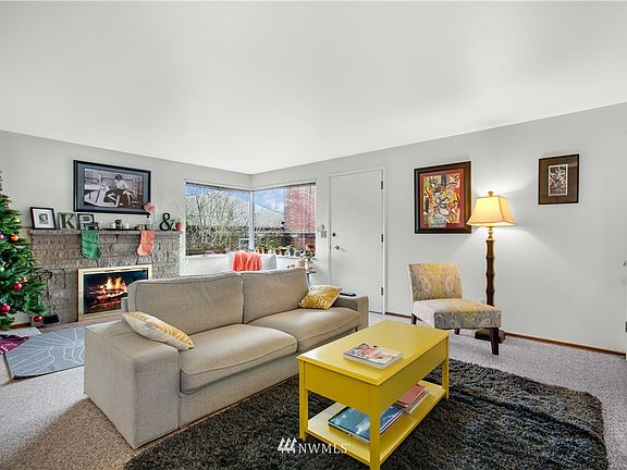 3rd image of 1526 NW 62nd Street