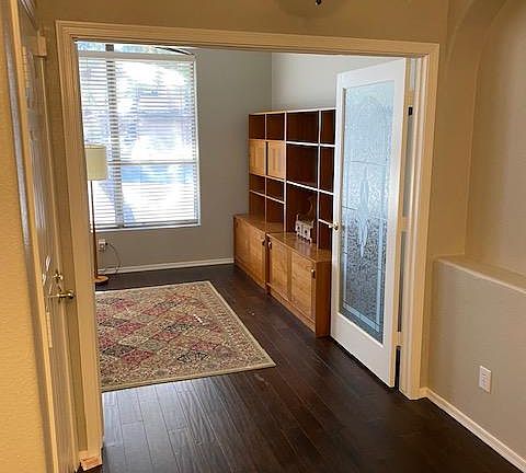 4th image of 4706 E Abraham Ln