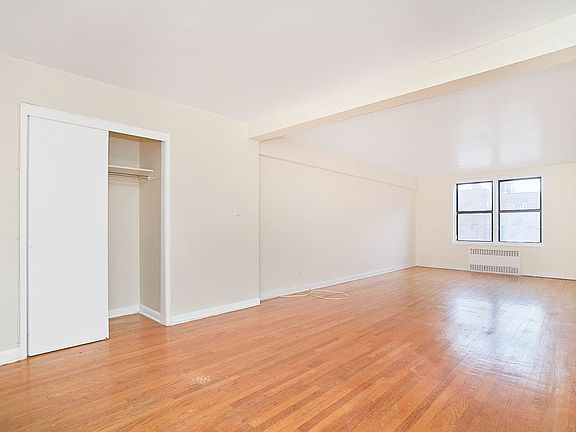 5th image of 3565 86th St APT 5D