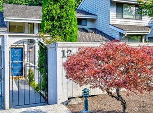 15800 Village Green Dr UNIT 12, Mill Creek, WA 98012