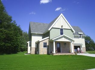 1026 Richborough Rd, Howard, WI 54313