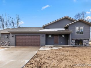 924 Armintrout Ridge Ct, Allegan, MI 49010