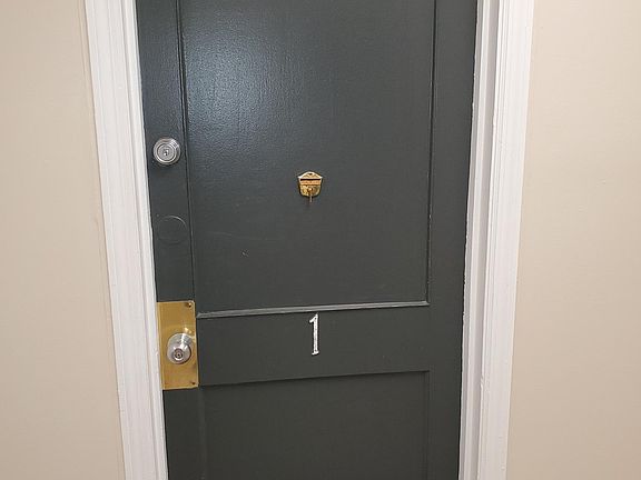 2nd image of 363 Elwood Ave #1