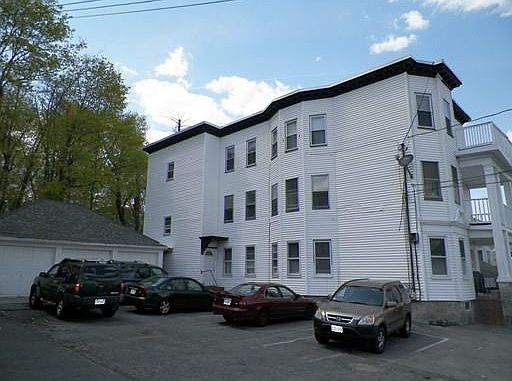 2nd image of 8 Kenwood St