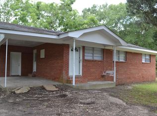 5330 James St, Moss Point, MS 39563