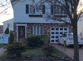 296 Poillon Ave, Staten Island, NY 10312
