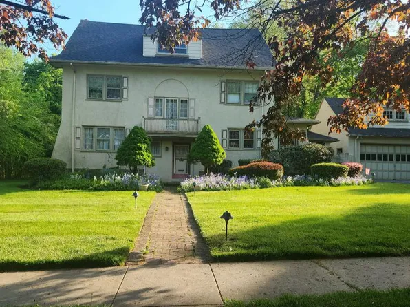 2502 W 17th St, Wilmington, DE 19806