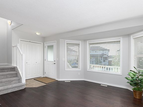 3rd image of 441 Songhurst Pl